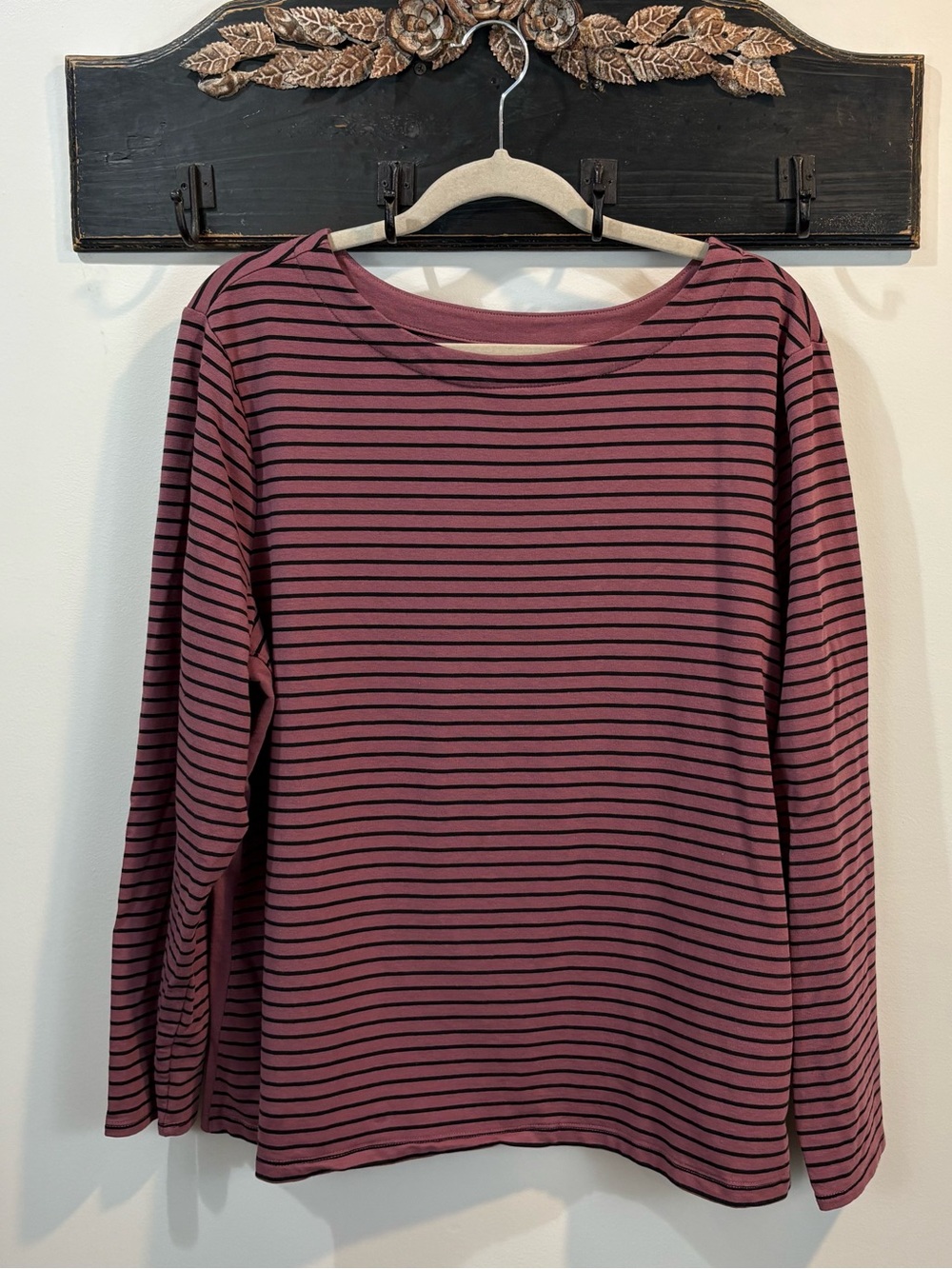 Chico’s Mauve Black Striped Long Sleeve Stretch Knit Top Size 3/XL